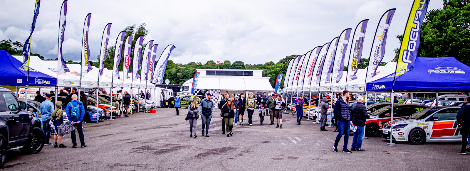 Focus Cup Car Banner